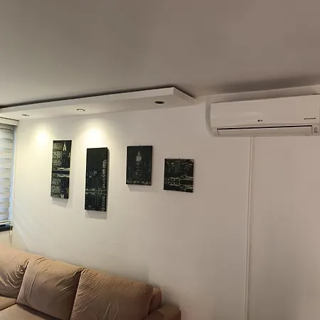 Alena Apartment